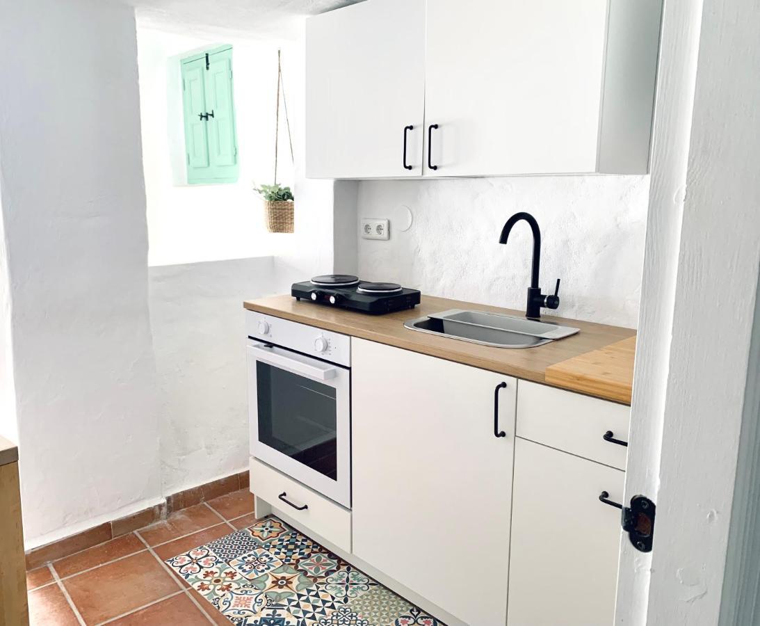 Casita Menta - Alojamiento Unico En El Centro De Torrox Ngoại thất bức ảnh