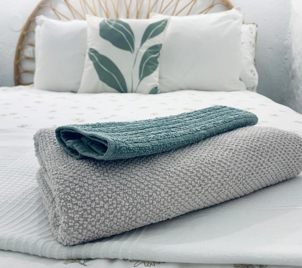 Casita Menta - Alojamiento Unico En El Centro De Torrox Ngoại thất bức ảnh